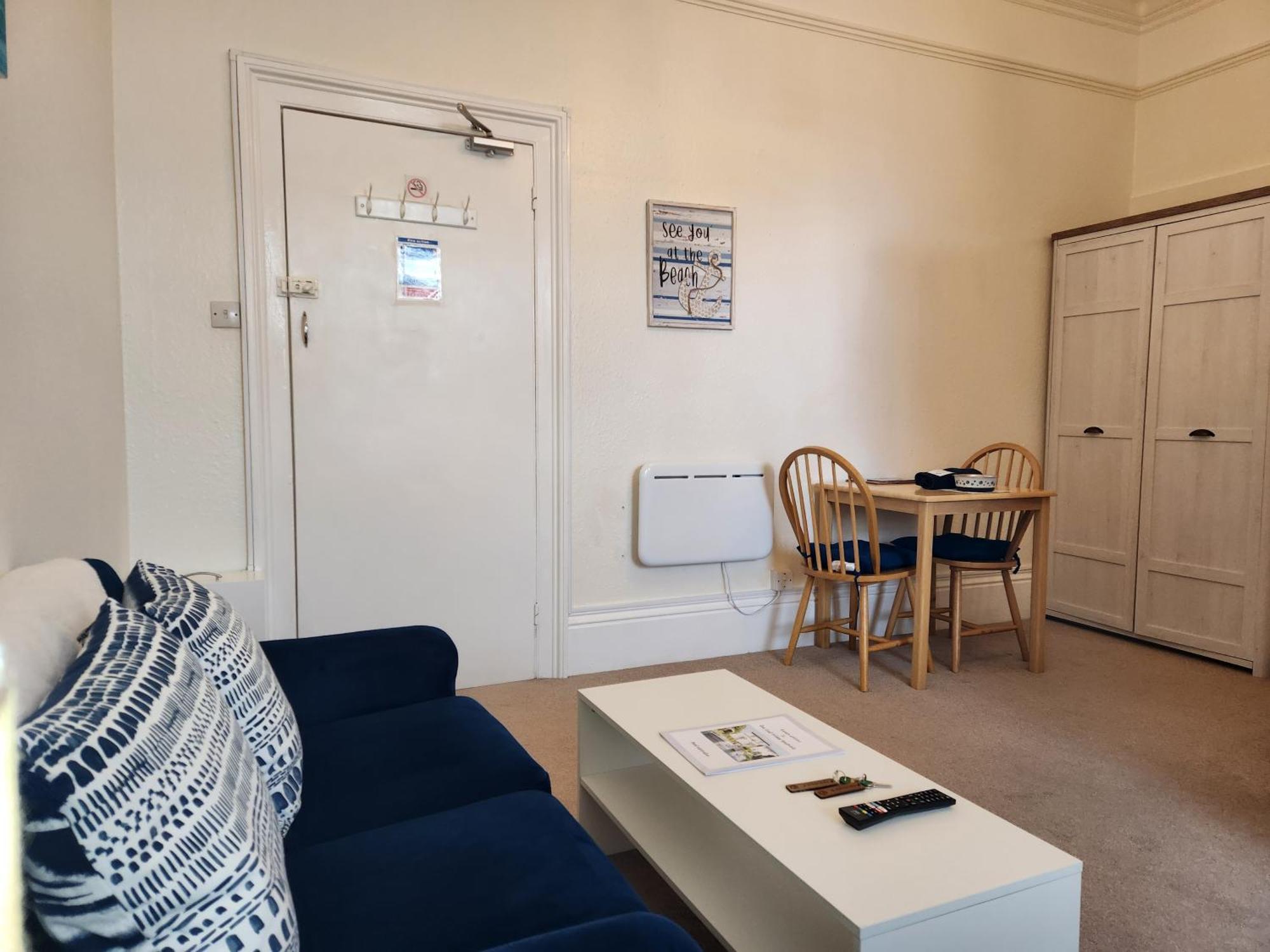 Rose Court Holiday Apartments 토키 외부 사진