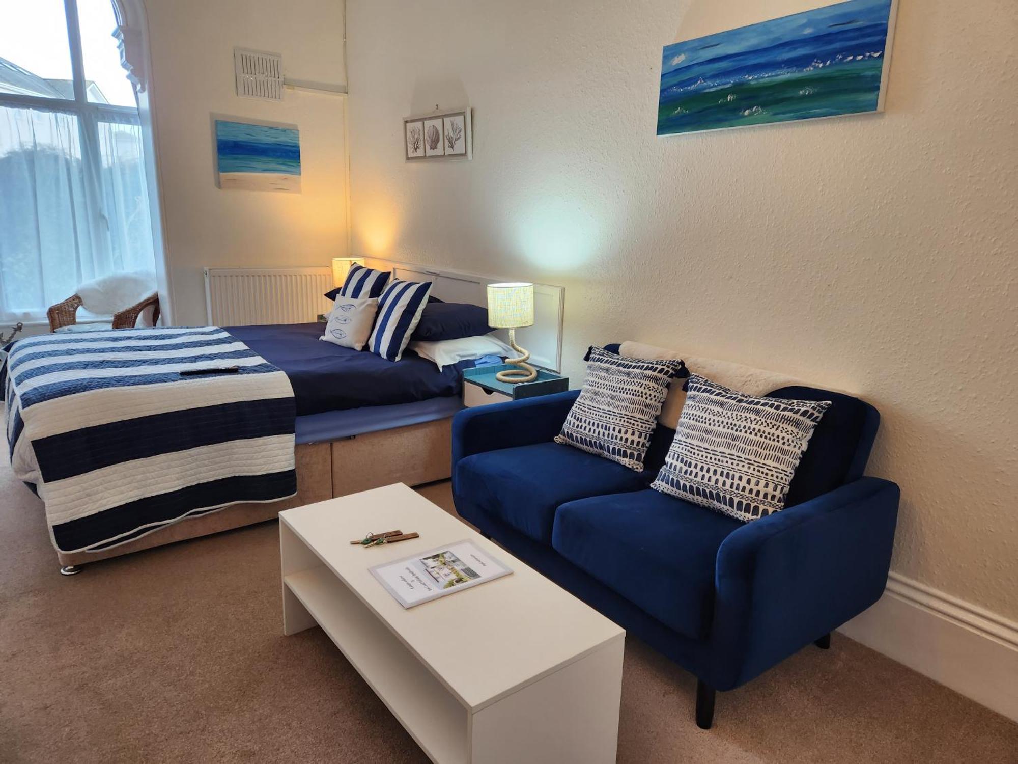 Rose Court Holiday Apartments 토키 외부 사진