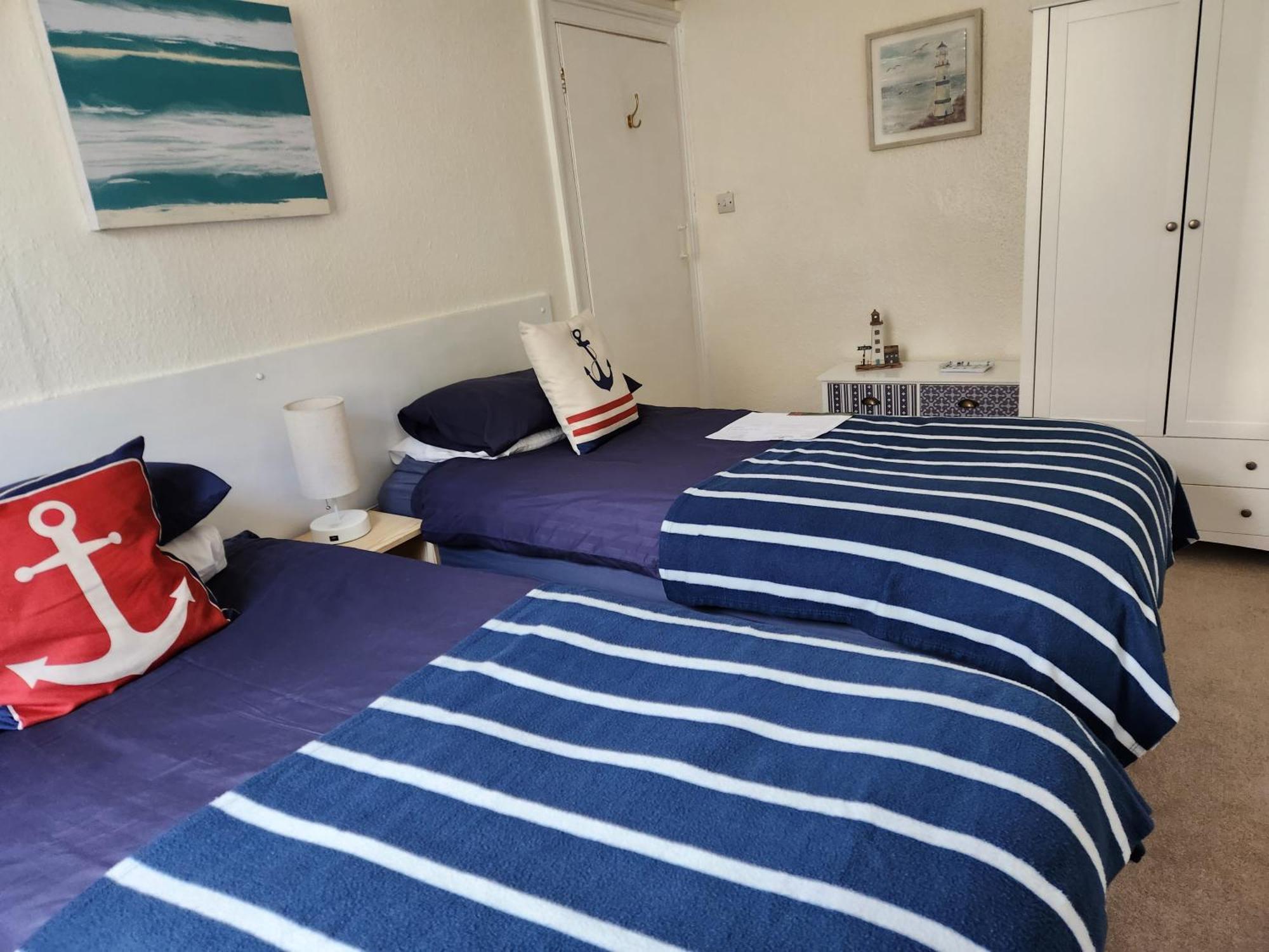Rose Court Holiday Apartments 토키 외부 사진